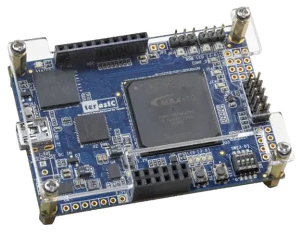 T-Core_FPGA_MAX_Dev_Board