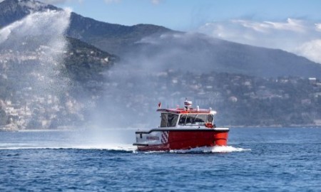 Fireboat2.jpg_ico500